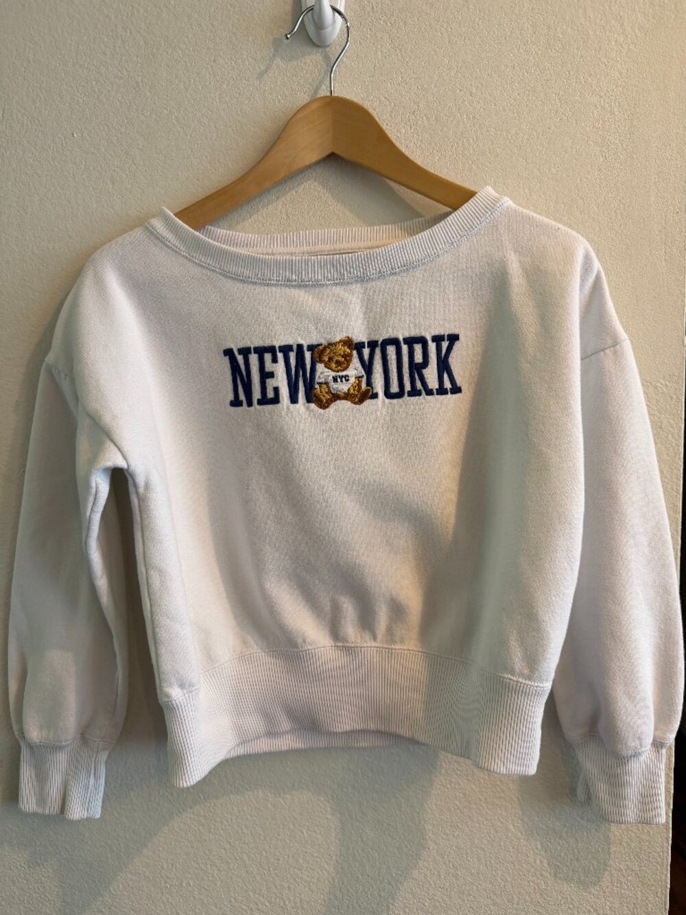 Abercrombie Kids New York Teddy Bear Crewneck Sweatshirt Size 11/12